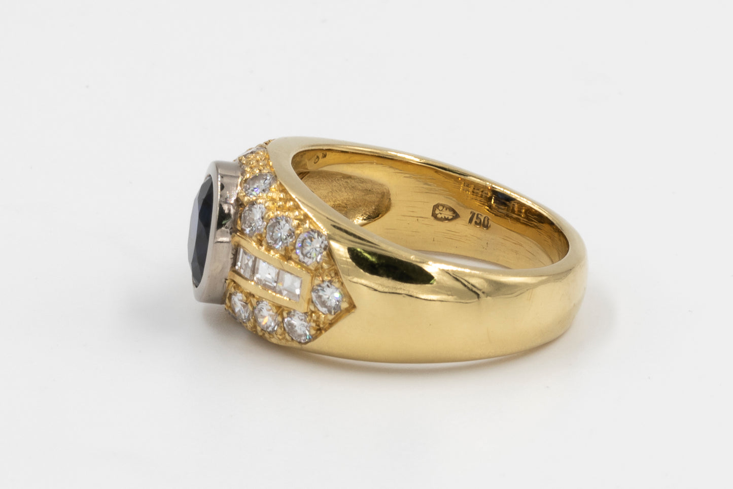 Saphir-Diamant-Ring