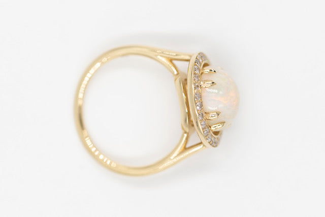 Opal-Diamant-Ring